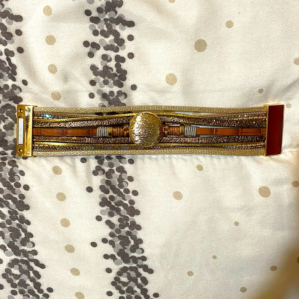 Layering Bracelet with Magnetic clasp, gold and bronze tones